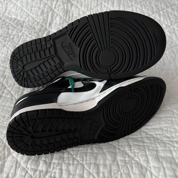 100% Authentic Nike Dunk Low WMNS Panda - Black/White - Picture 10 of 12